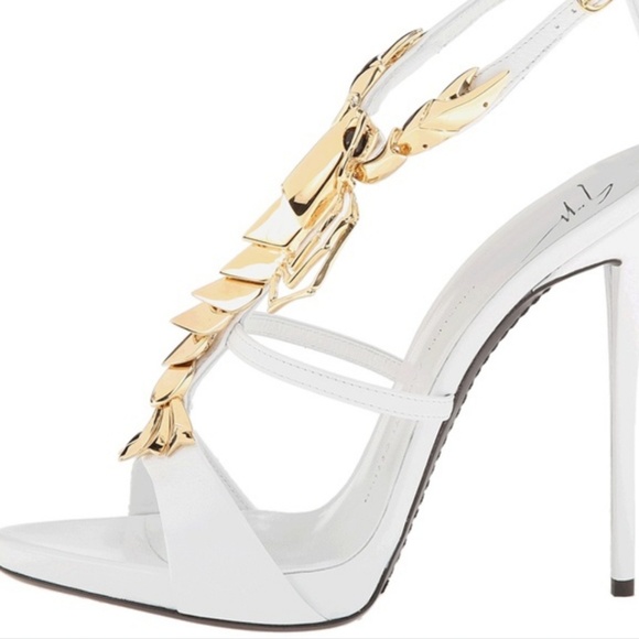 Sold!! 100% Authentic Giuseppe Za66notti Lobster heels - Picture 2 of 6